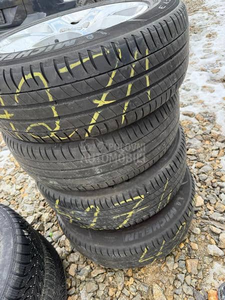 Michelin 215/60 R17 Letnja