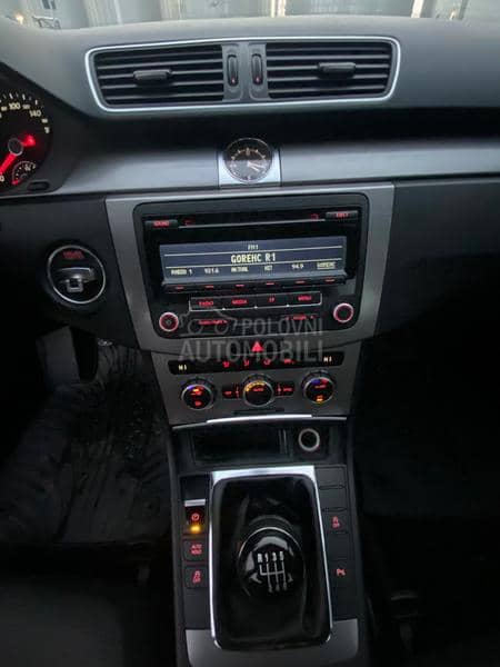 Volkswagen Passat B7 1.6 TDI Highline