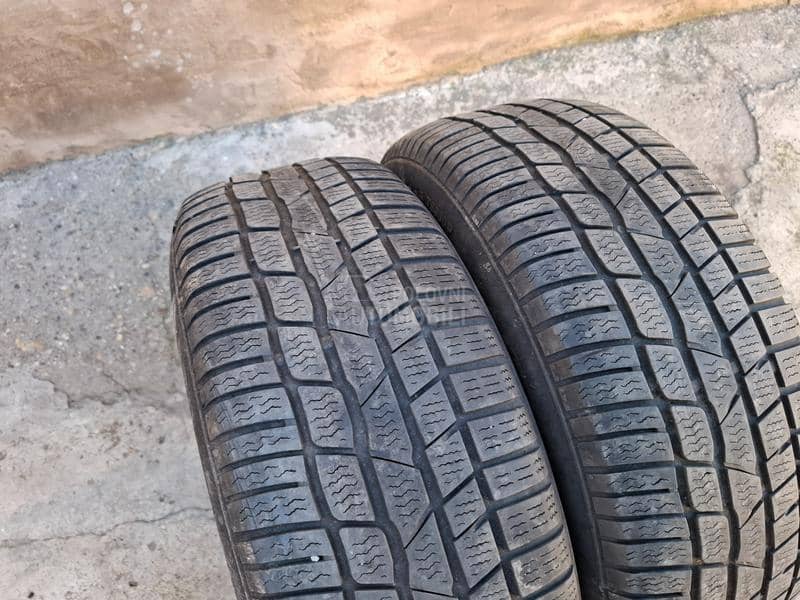 Continental 215/60 R16 Zimska