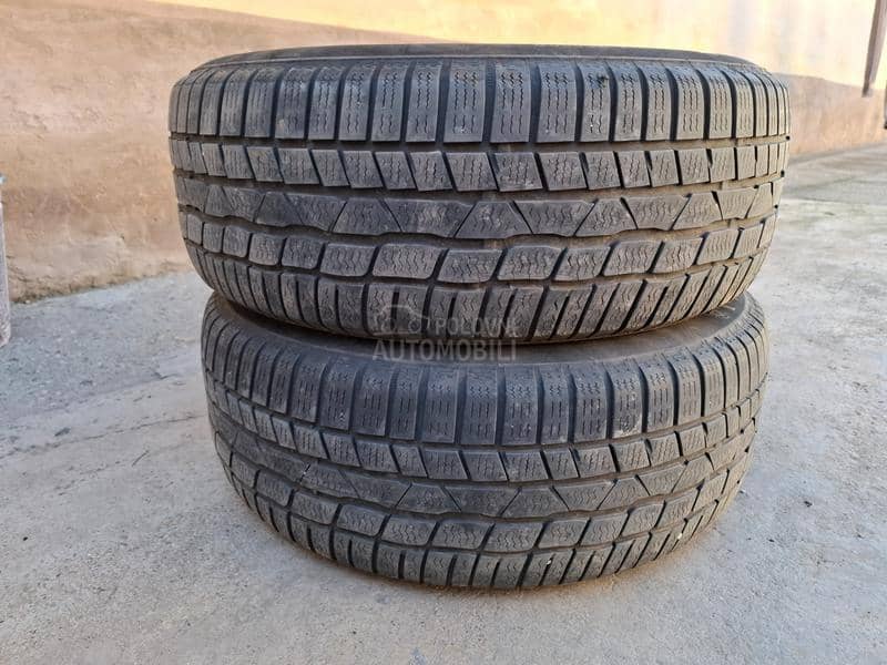 Continental 215/60 R16 Zimska