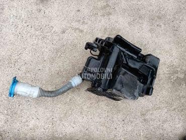 Boca za vodu za Volkswagen Polo od 2009. do 2014. god.