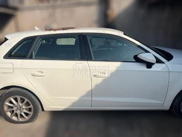 STAKLO za Audi A3