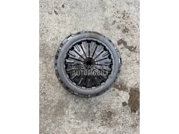 Plivajuci zamajac set kvacila za Ford Kuga od 2016. do 2020. god.