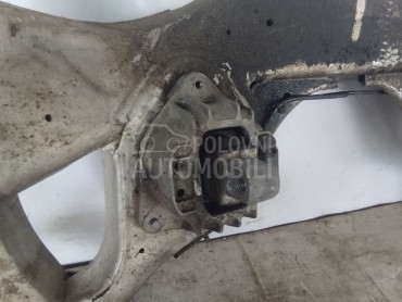 NOSAC MOTORA za BMW Serija 5