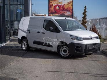 Citroen Berlingo XL  Nosivost 880kg