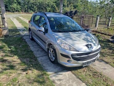Peugeot 207 -  kompletan auto u delovima