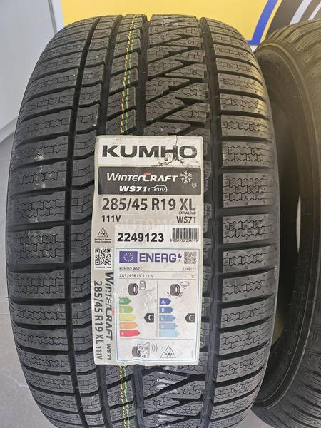 Kumho 285/45 R19 Zimska