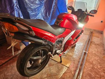 Aprilia Rst 1000 Futura