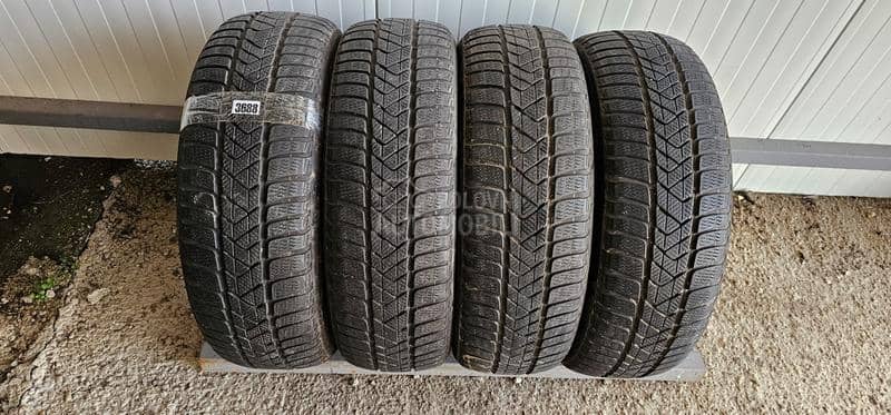 Pirelli 205/60 R17 Zimska