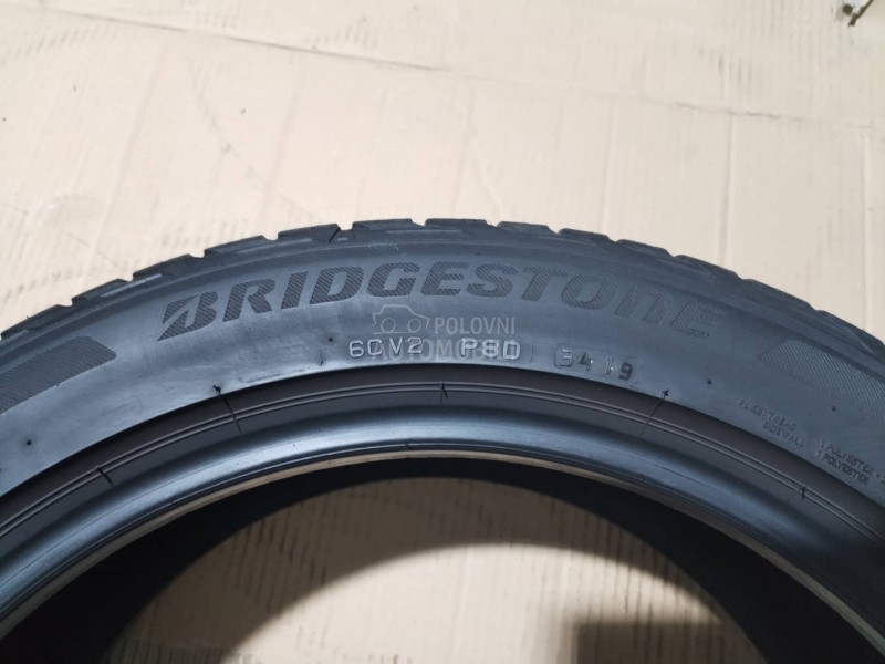 Bridgestone 215/50 R18 Letnja