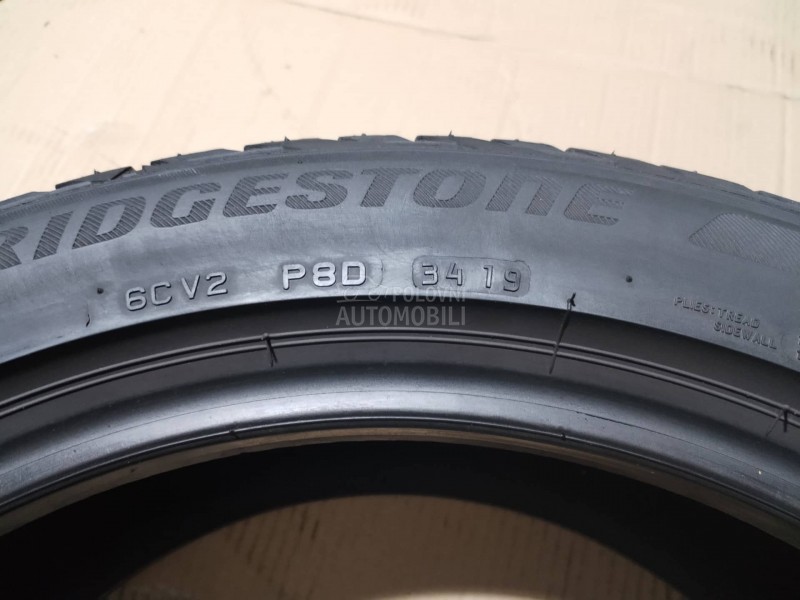 Bridgestone 215/50 R18 Letnja