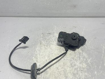 MOTORIC POKLOPCA REZERVOARA za Volkswagen Golf 7