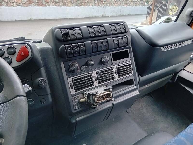 Iveco 180E24