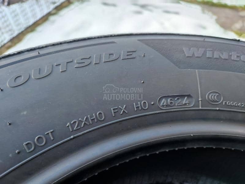 Hankook 215/65 R17 Zimska