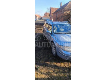 Renault Laguna 1.9dci 2004. god. -  kompletan auto u delovima