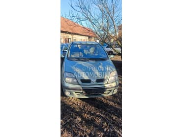 far krilo branik vrata za Renault Scenic od 2000. do 2004. god.