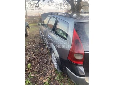 Renault Megane 2004. god. -  kompletan auto u delovima