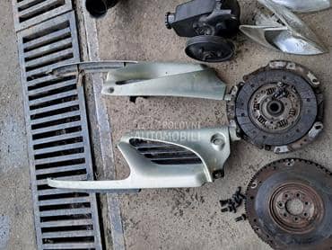 maska senik1 za Renault Scenic od 1996. do 1999. god.