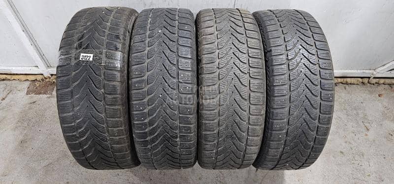 Lassa 215/60 R17 Zimska