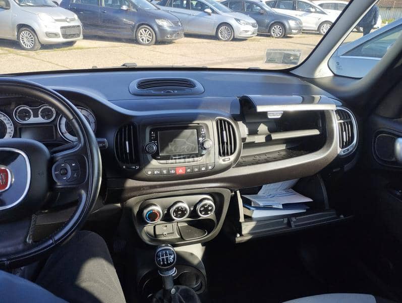 Fiat 500L 0.9 CNG Fiat 500L 0.9 CNG
