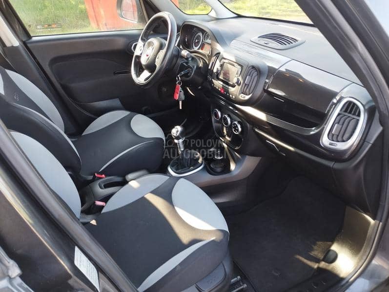 Fiat 500L 0.9 CNG Fiat 500L 0.9 CNG
