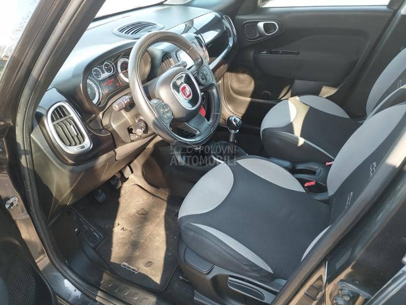 Fiat 500L 0.9 CNG Fiat 500L 0.9 CNG