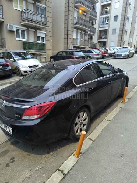Opel Insignia 