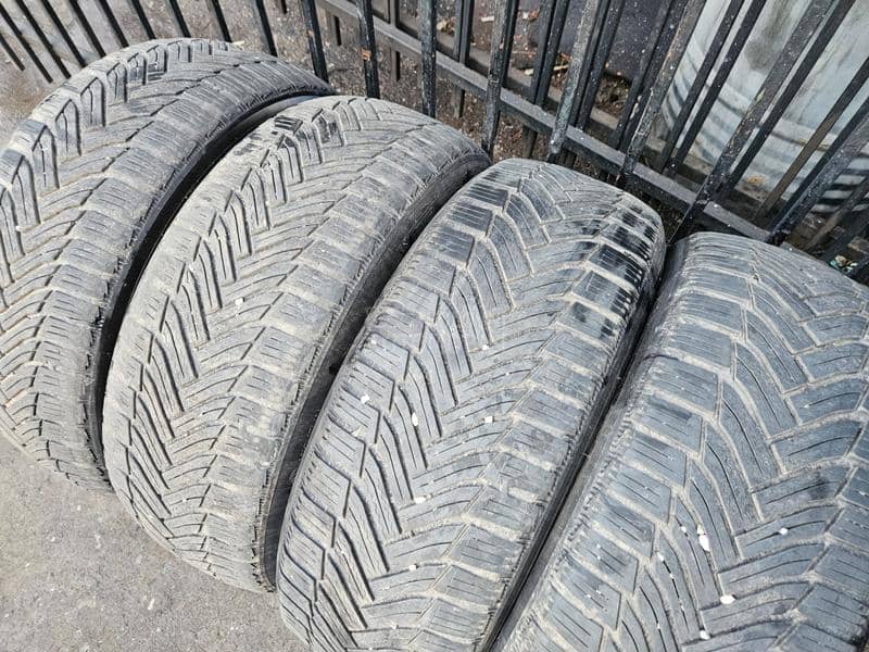 Michelin 195/60 R16 Sve sezone