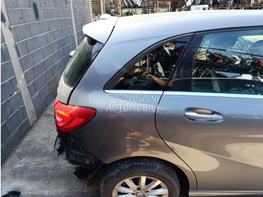 POLUSTRANICA za Mercedes Benz B Klasa