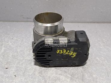 DOZER KLAPNA za Audi A4