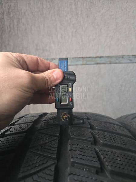 Falken 275/35 R21 Zimska