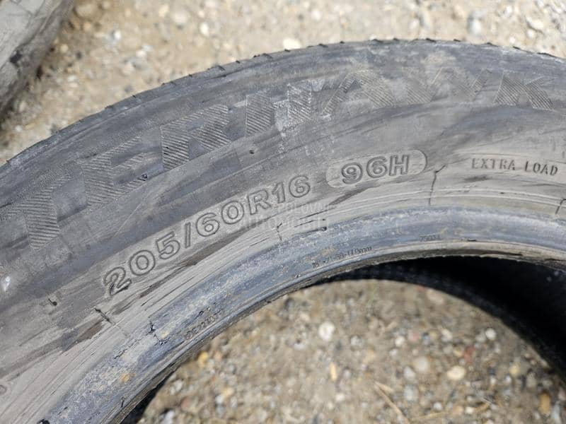 Firestone 205/60 R16 Zimska