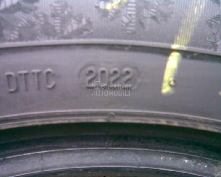 Semperit 255/55 R18 Zimska