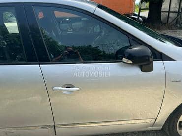 Vrata prednja desna siva TED69 za Renault Grand Scenic od 2009. do 2016. god.