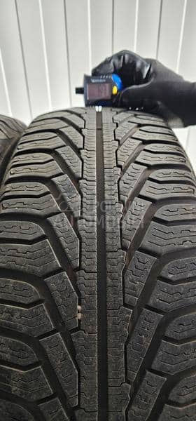 Uniroyal 225/65 R17 Zimska