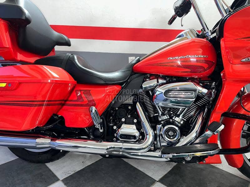 Harley Davidson Road glide FLTRXS