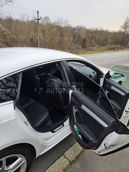 Audi A5 2.0TDI quattro SLine