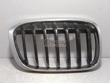 RESETKA BRANIKA za BMW X1
