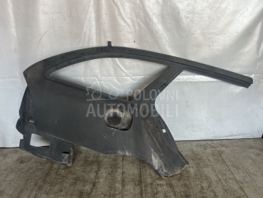 POLUSTRANICA za Mercedes Benz C Klasa