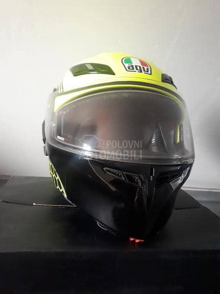 Kaciga AGV Compact ST