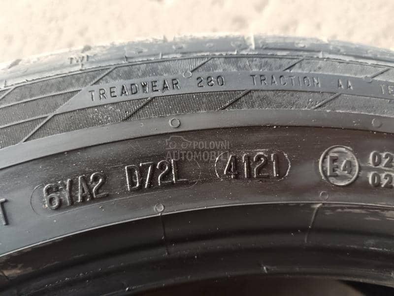 Continental 245/45 R19 Letnja