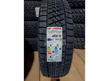 Lassa 225/70 R15 Zimska