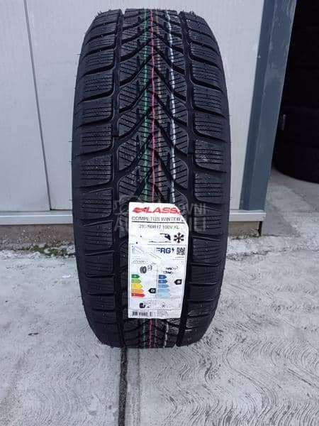 Lassa 215/60 R17 Zimska