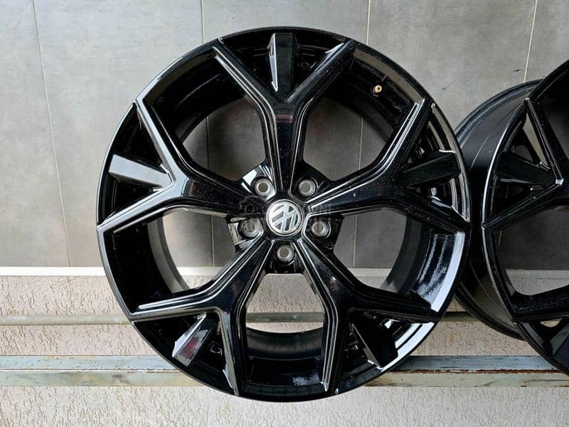 Aluminijumske felne vw fondmetal 19" 5 x 112
