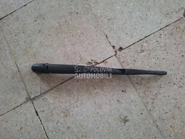 Brisac gepek vrata za ficu za Fiat 500 od 2007. do 2016. god.