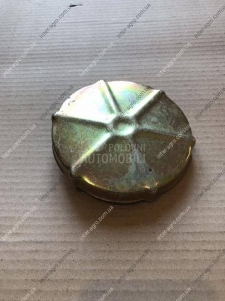 Čep rezervoara metalni