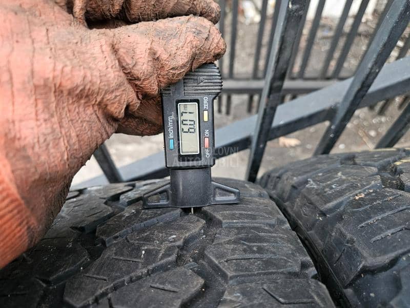 General 275/45 R20 Sve sezone
