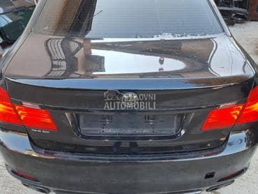 Vrata gepeka crna za BMW 750, 730, 740 ... od 2008. do 2015. god.