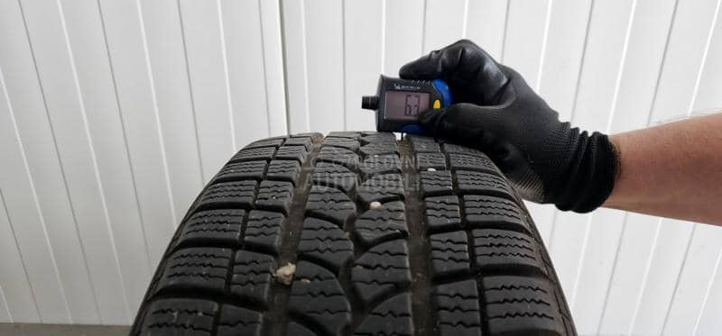 Tigar 205/55 R17 Zimska