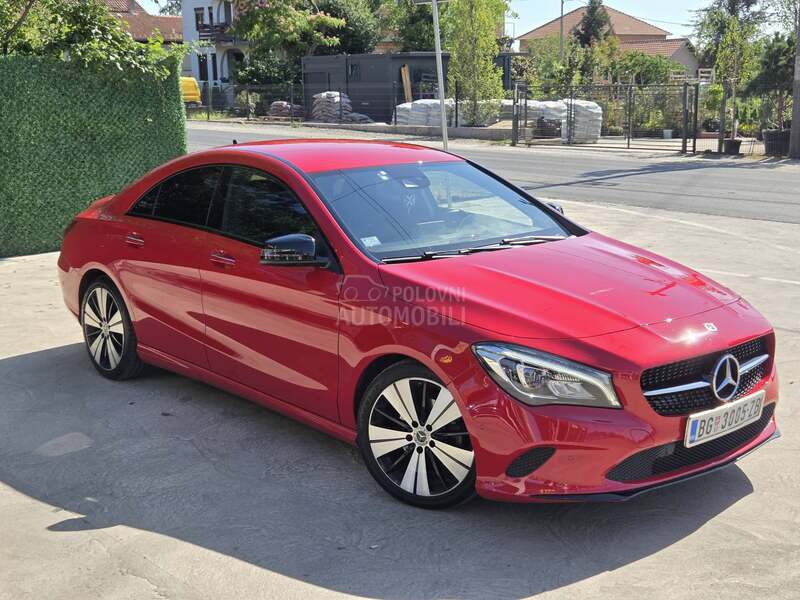 Mercedes Benz CLA 200 Night Star